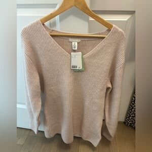 H&M pale pink maternity sweater